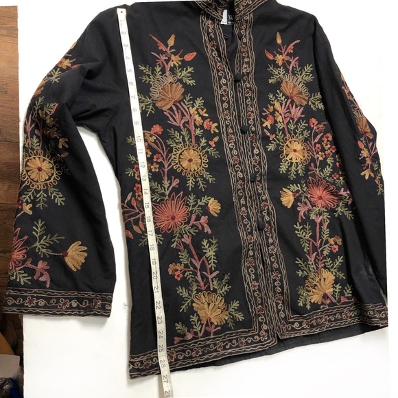 Embroidered folk jacket top - Picture 9 of 16